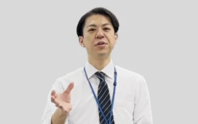 安達講師