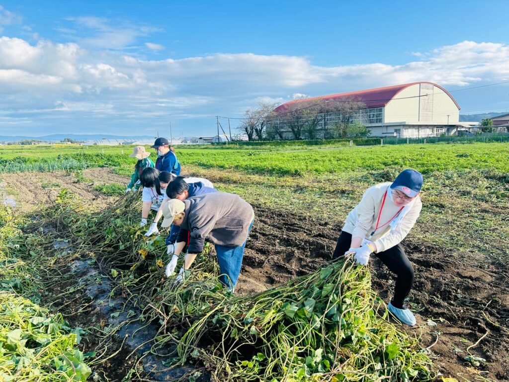 通信制高校の生徒約50名が農業・調理・震災学習を体験する3泊4日。 飛鳥未来きずな高校、登米で選択制集中スクーリングを実施。全国9キャンパスから参加