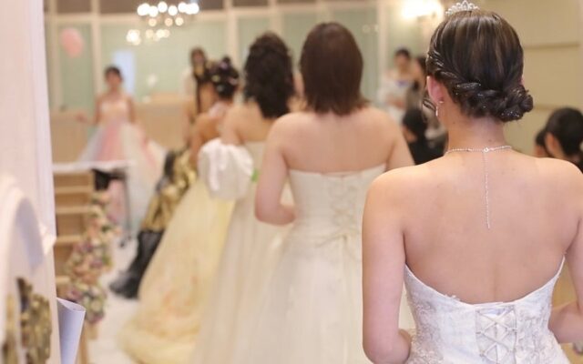 学校法人三幸学園 東京ウェディング＆ブライダル専門学校、10月24日に校内ドレスショーを開催 学生が企画・運営を手掛け、ブライダル業界の実践的な学びを推進