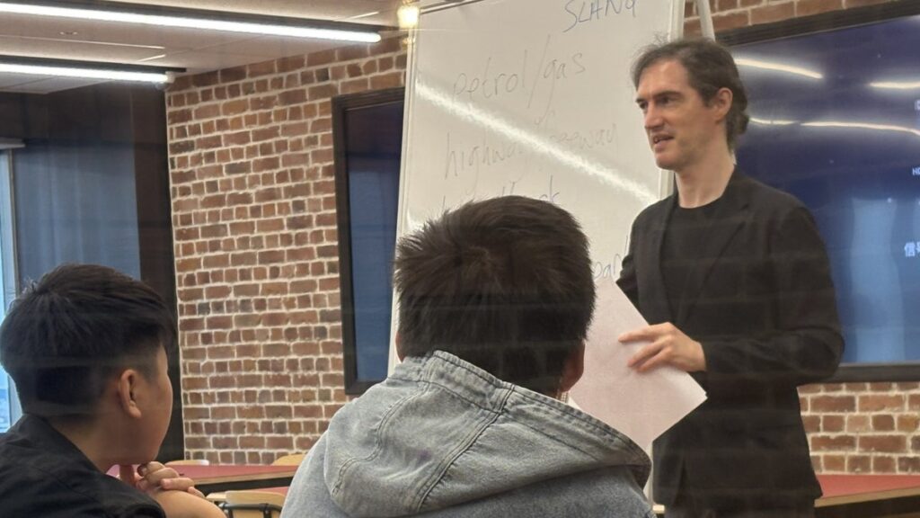 【SAK University】学校体験プログラム・PATHWAYの新しい授業「英語パスウェイ」始動 英語×ITの特色活かす