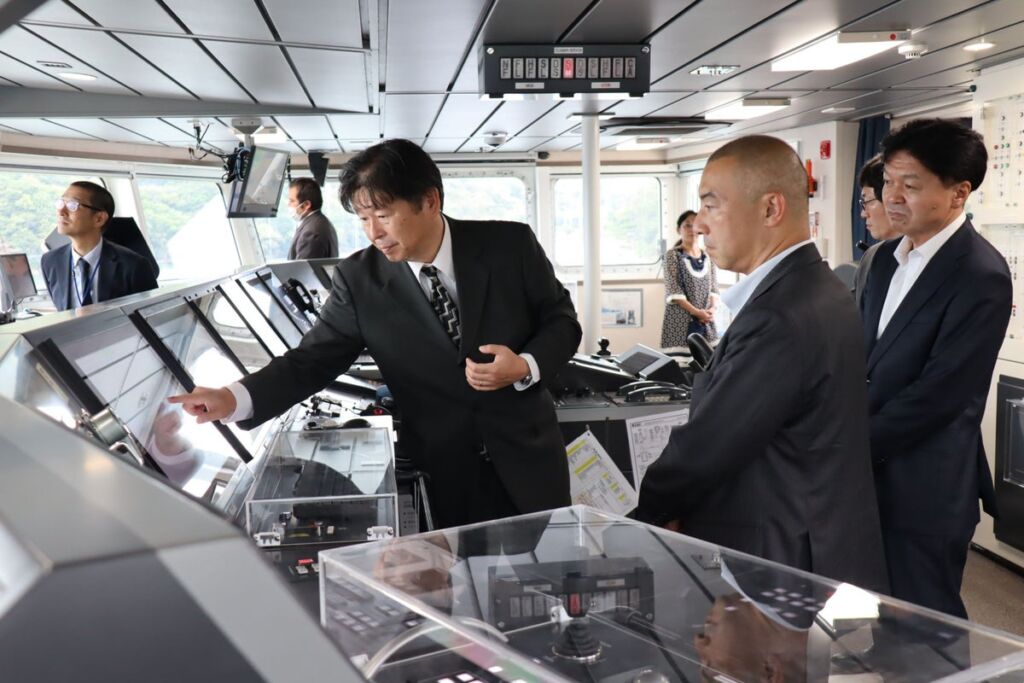 【鳥羽商船高専】中部運輸局次長が鳥羽商船高専を視察しました